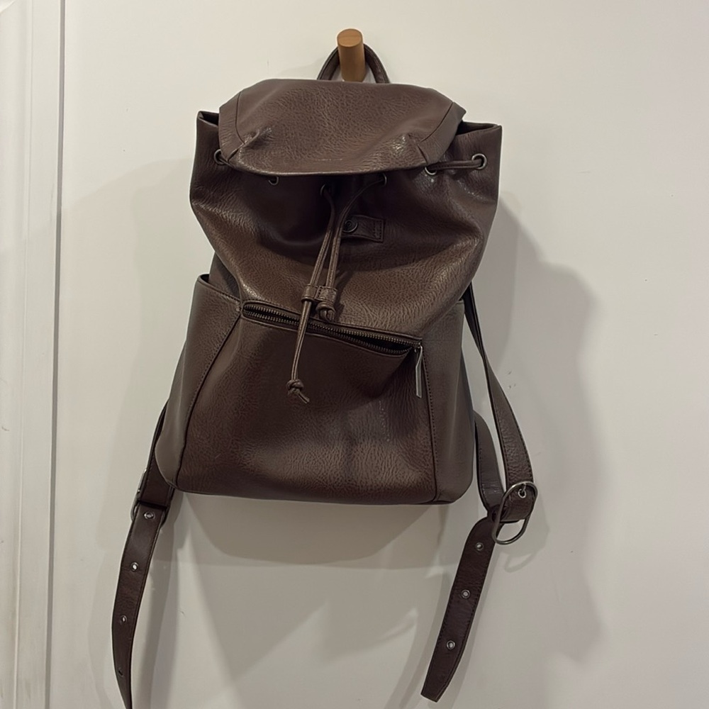 Matt and Nat Greco Backpack Like New!